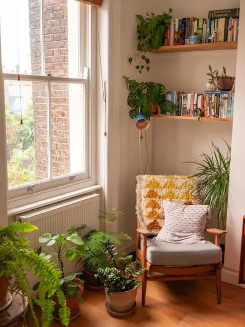 Wie gestaltet man eine gemuetliche Leseecke?