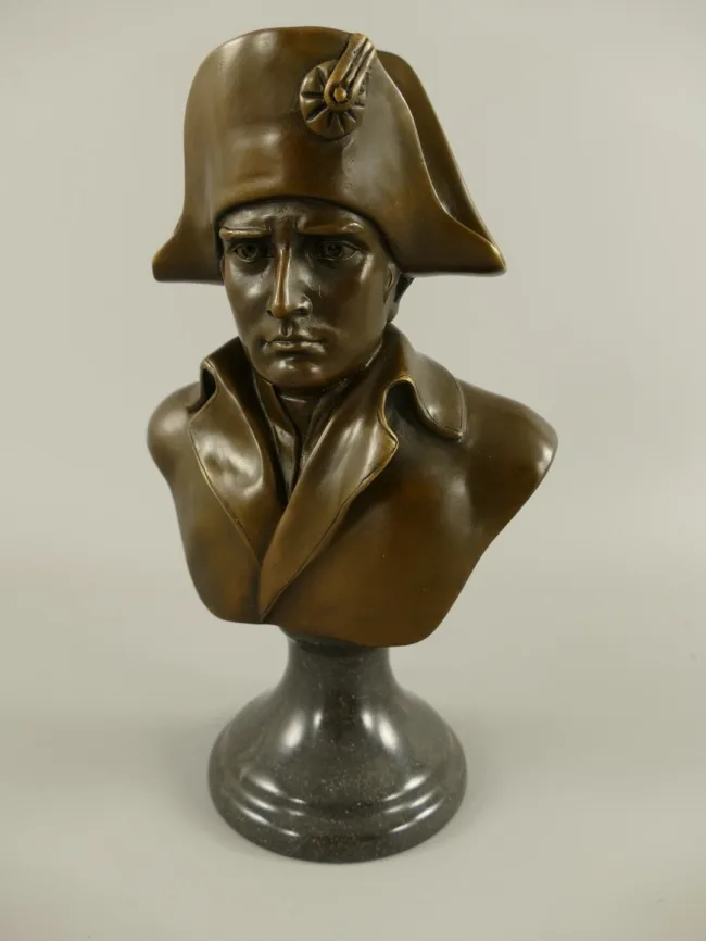 Bronzebueste Napoleon mit Bicorne-Hut 25 cm hoch