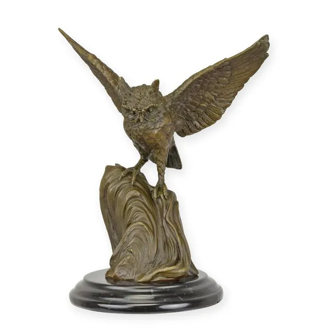 Bronze Eule mit ausgebreiteten Fluegeln 23 cm