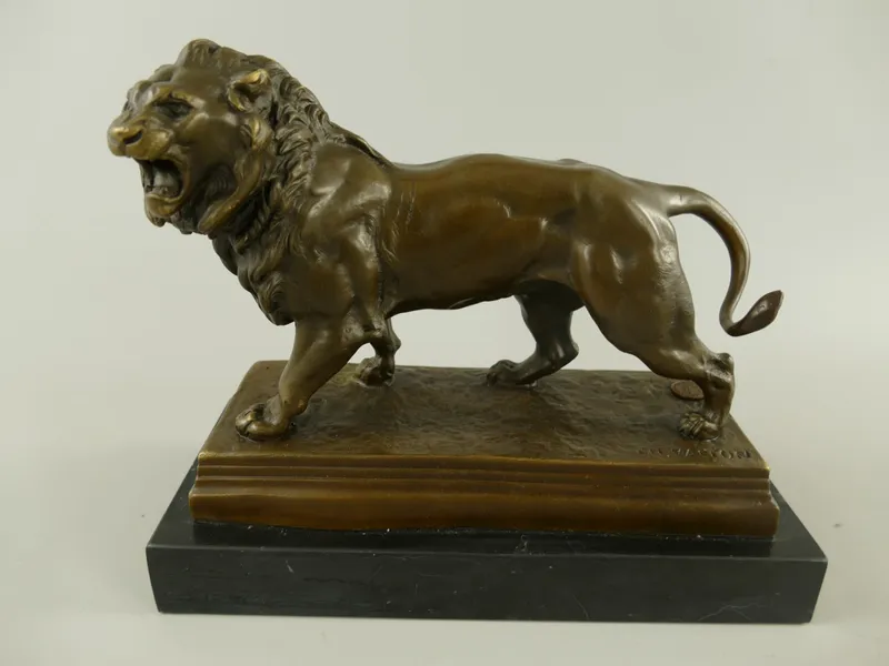 Bronzefigur brüllender Löwe auf Marmorsockel 25 cm