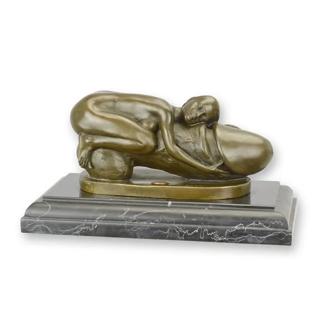 Bronzefigur Frau umarmt Phallus erotisches Kunstobjekt
