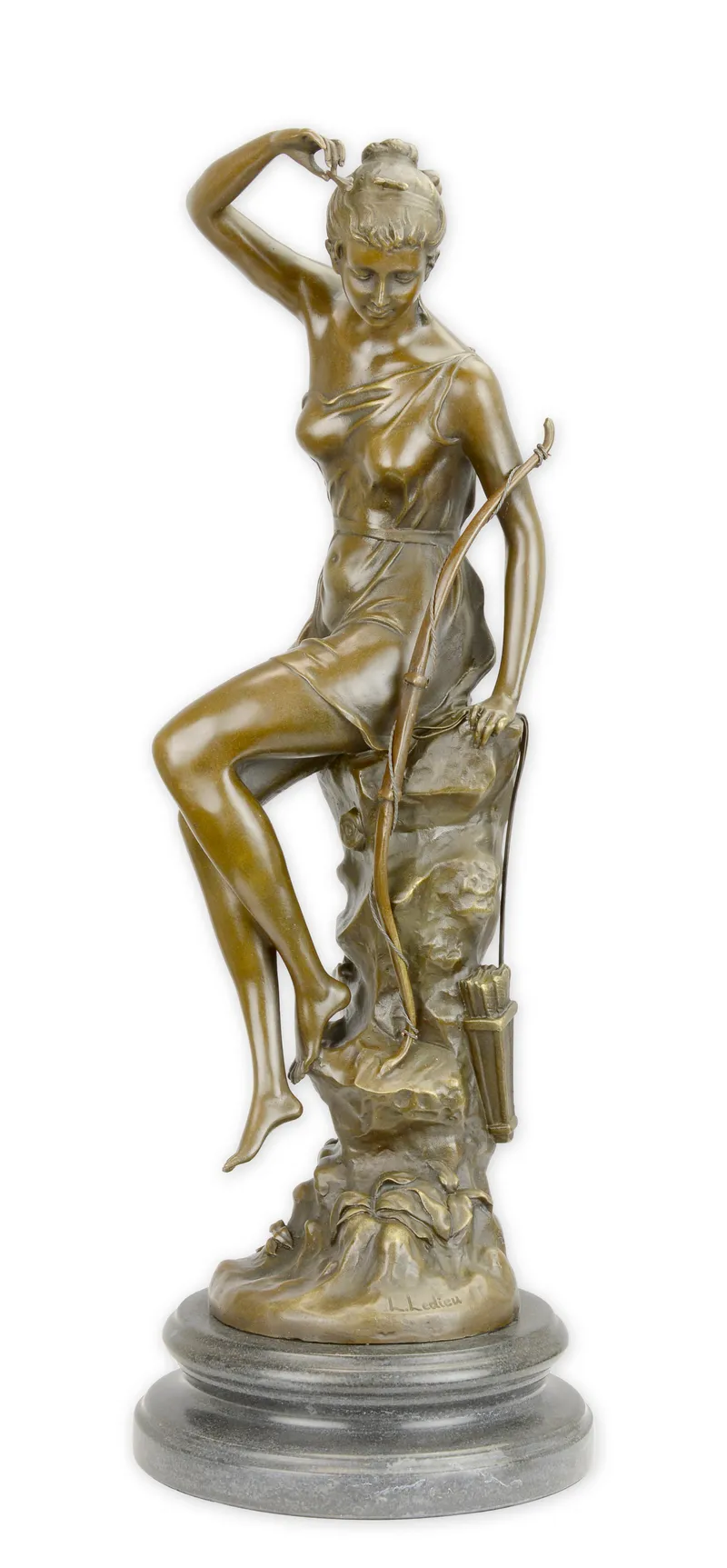 Bronzeskulptur Diana die Jägerin mit Bogen auf Marmor 44,8 cm