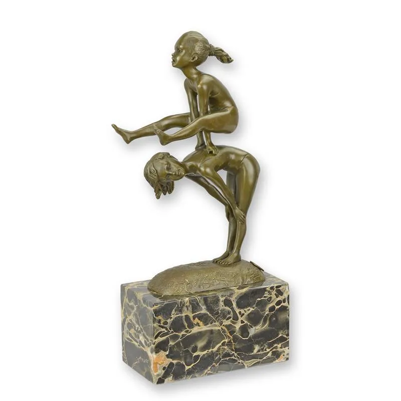 Bronzeskulptur zwei Kinder beim Bockspringen auf Marmor 28,8 cm