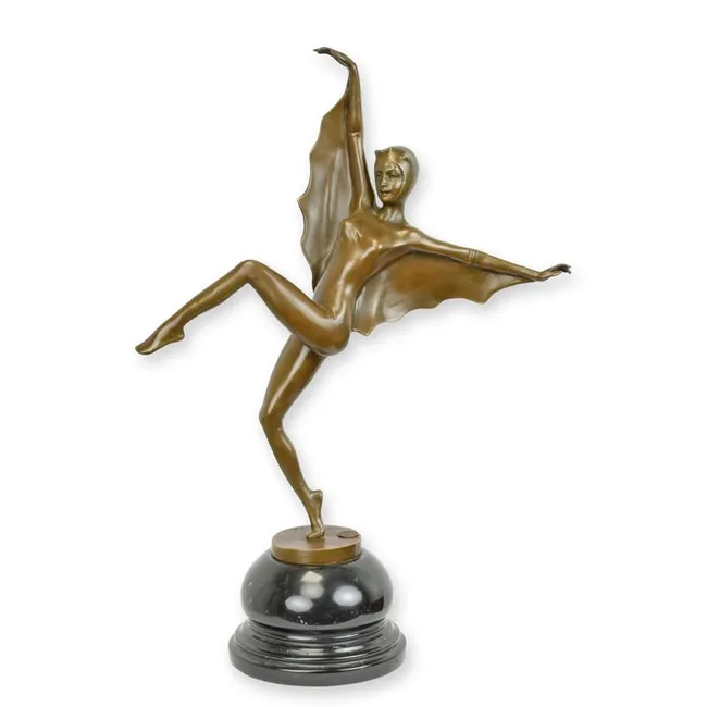 Bronzeskulptur The Bat Girl 43 cm weibliche Figur