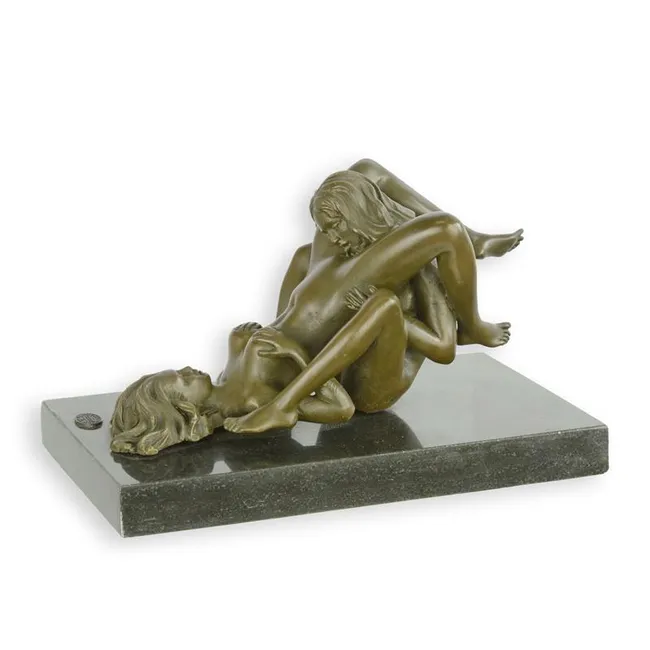 Erotische Bronzegruppe zwei Frauen, 11,1 cm