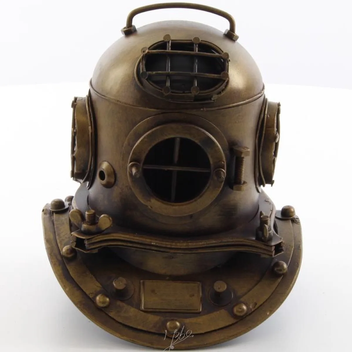 MadDeco dekorativer Taucherhelm Blech Bronze klein 16,7x15,3x17,8 cm