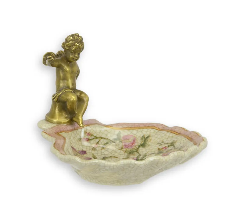 Seifenschale aus Porzellan mit Bronzeengel und Rosendekor 11 cm